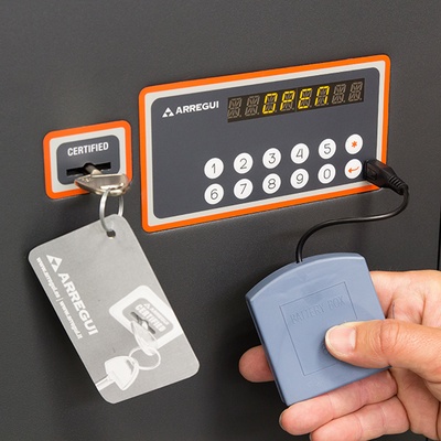 Caja Fuerte Sobreponer Plus Teclado Ranura 300x420x360