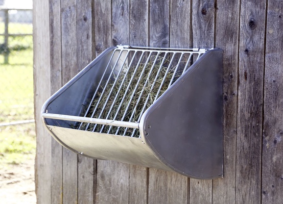 Forrajera Pared 90 Litros