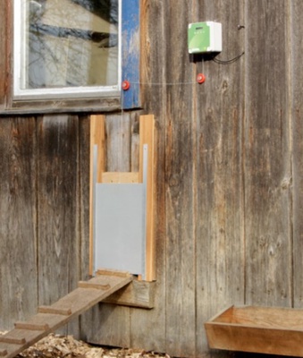 Programador para Puerta Automatica para Gallinas Kerbl