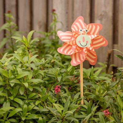Molino de Viento de Insectos