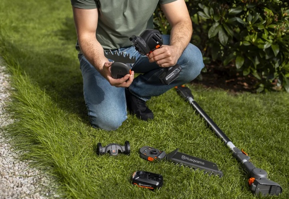 Kit Cortasetos Husqvarna Aspire SE20-P4A + Bater�a 2 Ah y Cargador 18V