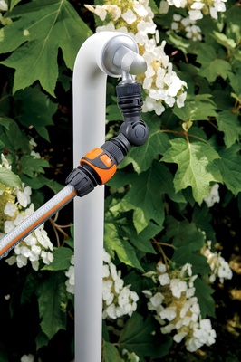 Conector para Manguera Grifo GF Articulada 180� Rosca 3/4