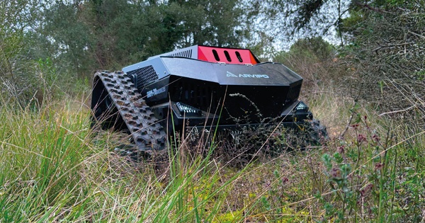 Robot Desbrozadora Control Remoto Arvipo DRM-70 Brushless